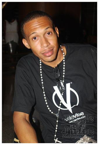 vale_bfast_party_ny_aug30-060