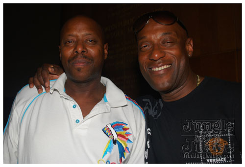 vale_bfast_party_ny_aug30-062