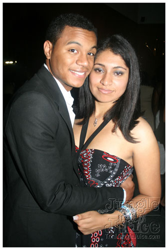 vale_bfast_party_ny_aug30-090