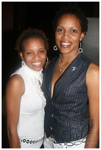 vale_bfast_party_ny_aug30-136