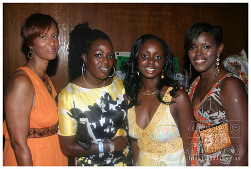 vale_bfast_party_ny_aug30-147