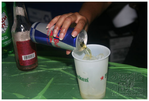 vale_bfast_party_ny_aug30-153