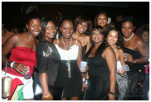 vale_bfast_party_ny_aug30-166