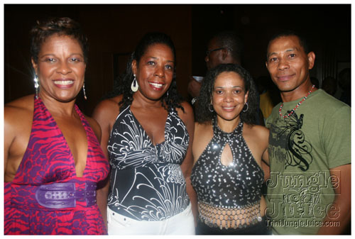 vale_bfast_party_ny_aug30-168