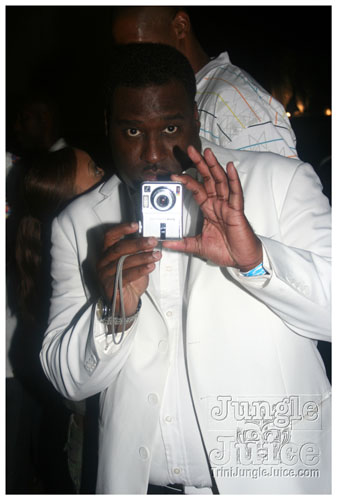 vale_bfast_party_ny_aug30-177