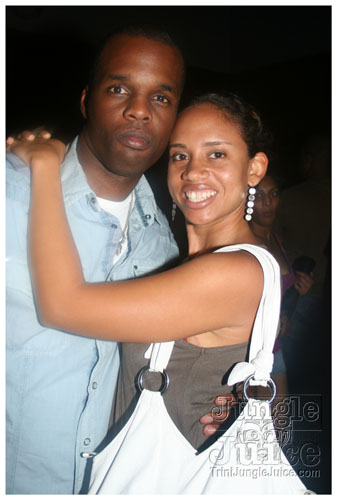 vale_bfast_party_ny_aug30-191