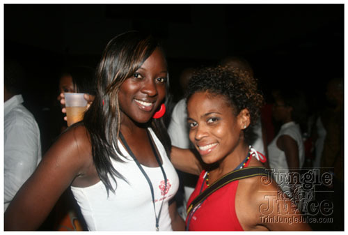 vale_bfast_party_ny_aug30-197