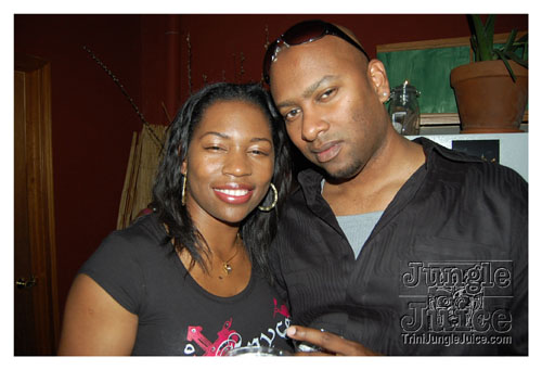 we_kinda_ting_launch_2k8-004