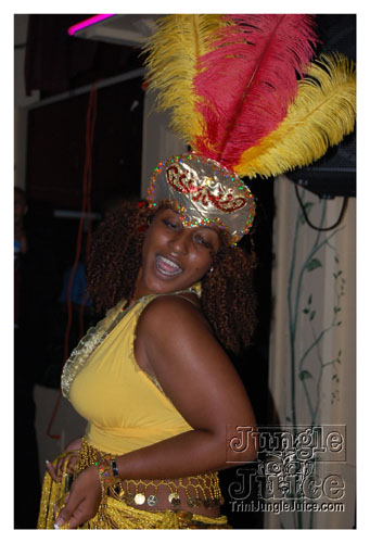 we_kinda_ting_launch_2k8-025