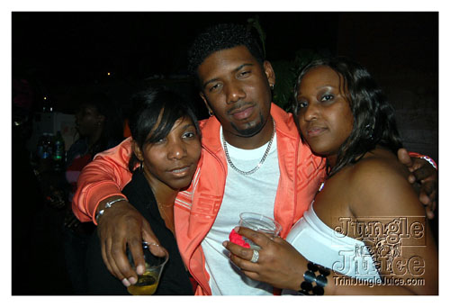 we_kinda_ting_launch_2k8-028