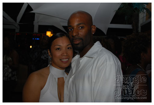 wednesday_on_the_roof_08-01