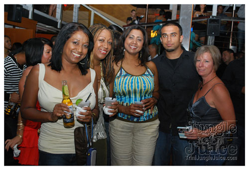 wednesday_on_the_roof_08-11