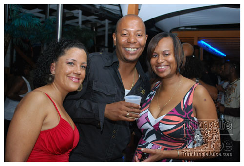 wednesday_on_the_roof_08-15