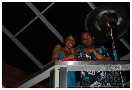 wednesday_on_the_roof_08-22