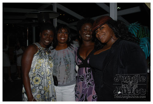 wednesday_on_the_roof_08-27