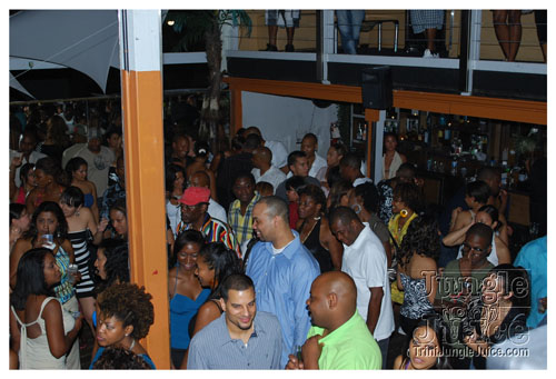 wednesday_on_the_roof_08-34