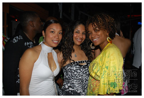 wednesday_on_the_roof_08-48