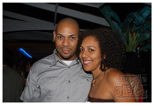 wednesday_on_the_roof_08-52