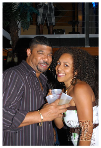 wednesday_on_the_roof_08-66