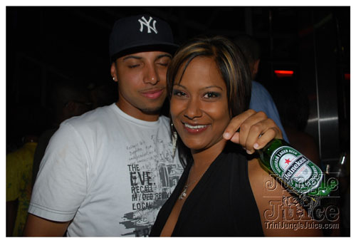 wednesday_on_the_roof_08-68