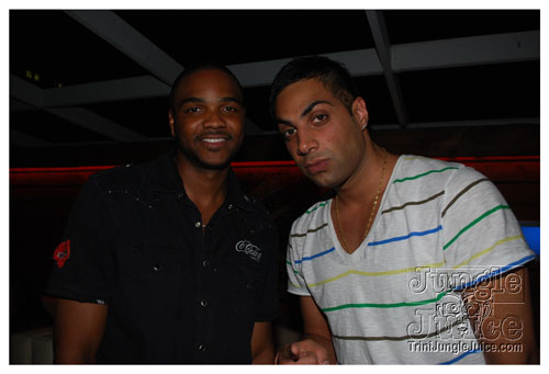 wednesday_on_the_roof_08-70