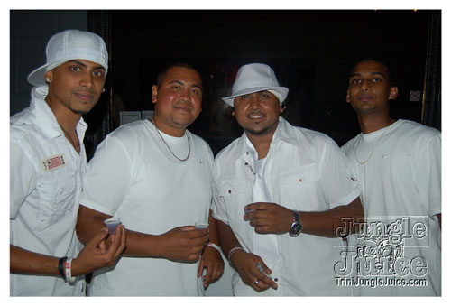whiteout_fete_08-023