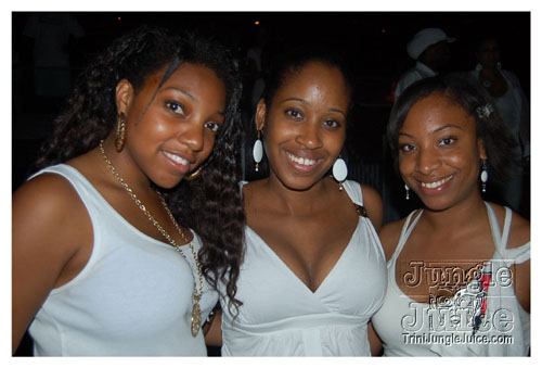 whiteout_fete_08-034