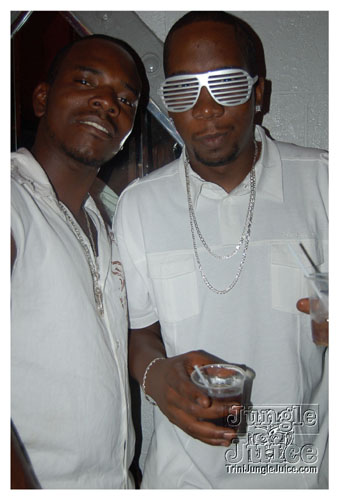 whiteout_fete_08-052