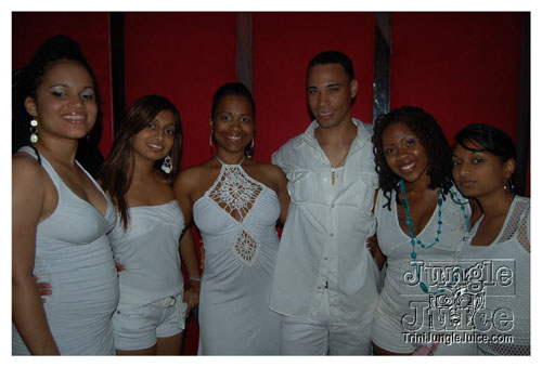whiteout_fete_08-054
