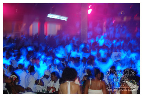 whiteout_fete_08-059