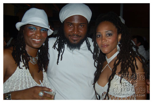 whiteout_fete_08-063