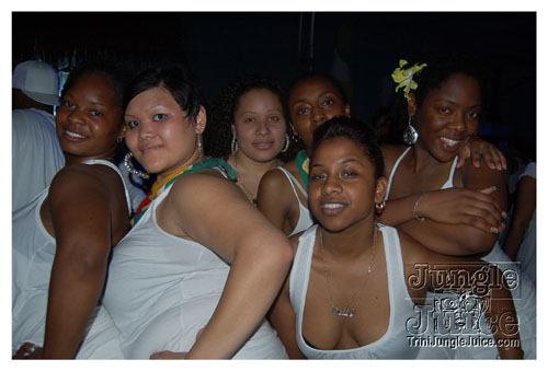 whiteout_fete_08-084