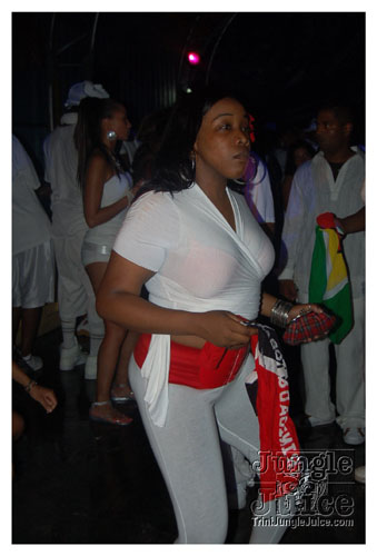 whiteout_fete_08-089