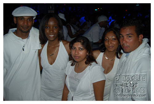 whiteout_fete_08-111
