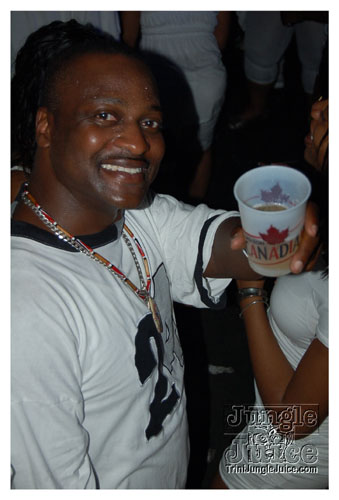 whiteout_fete_08-128