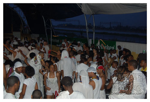 whiteout_fete_08-136