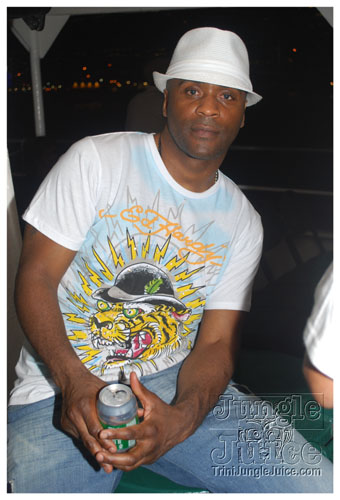 wukwineboatride_2k8-081