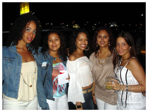 xclusv_creamsicle_2008-001