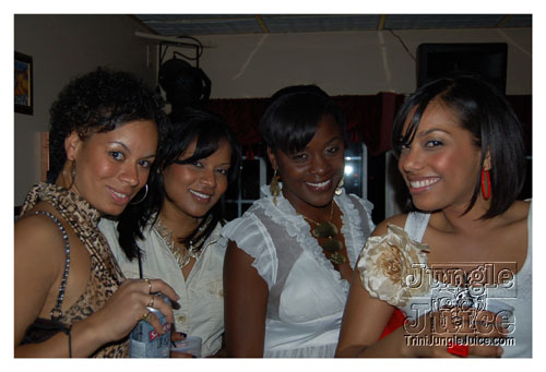 xclusv_creamsicle_2008-023