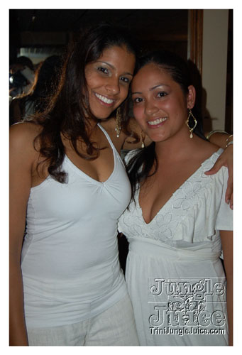 xclusv_creamsicle_2008-025