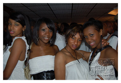 xclusv_creamsicle_2008-028