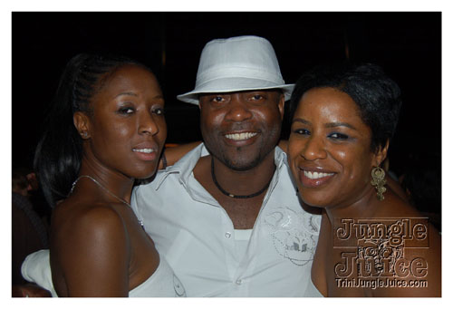 xclusv_creamsicle_2008-055