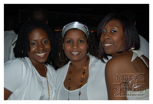 xclusv_creamsicle_2008-059