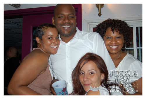 xclusv_creamsicle_2008-074