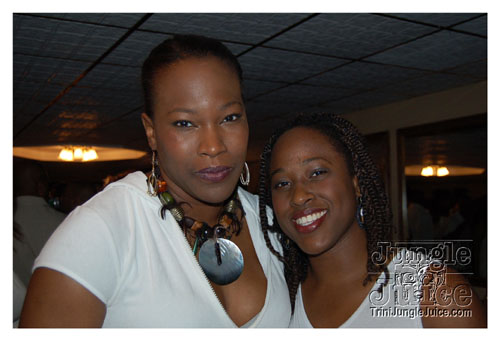 xclusv_creamsicle_2008-079