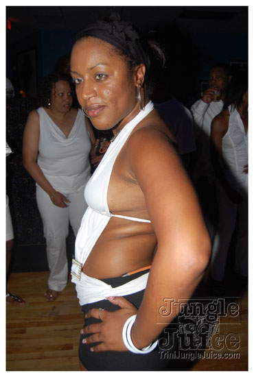 10th_annual_wear_white_may24-009