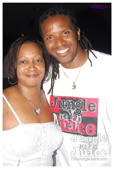 10th_annual_wear_white_may24-011