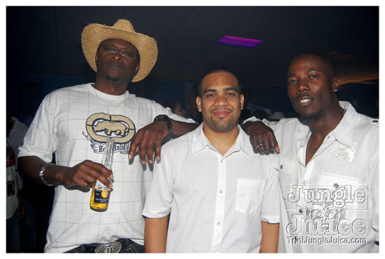 10th_annual_wear_white_may24-038