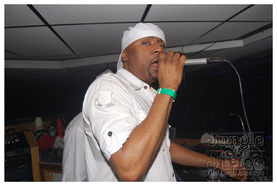 10th_annual_wear_white_may24-041