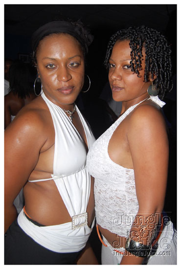 10th_annual_wear_white_may24-055